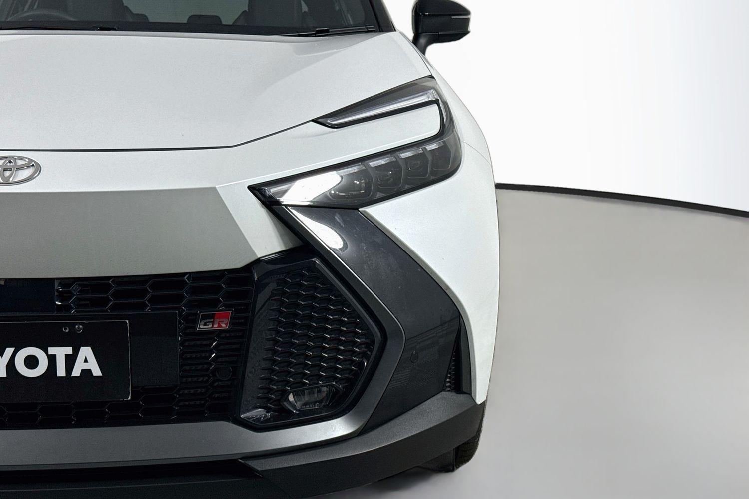 2024 Toyota C-HR GR-Sport in White