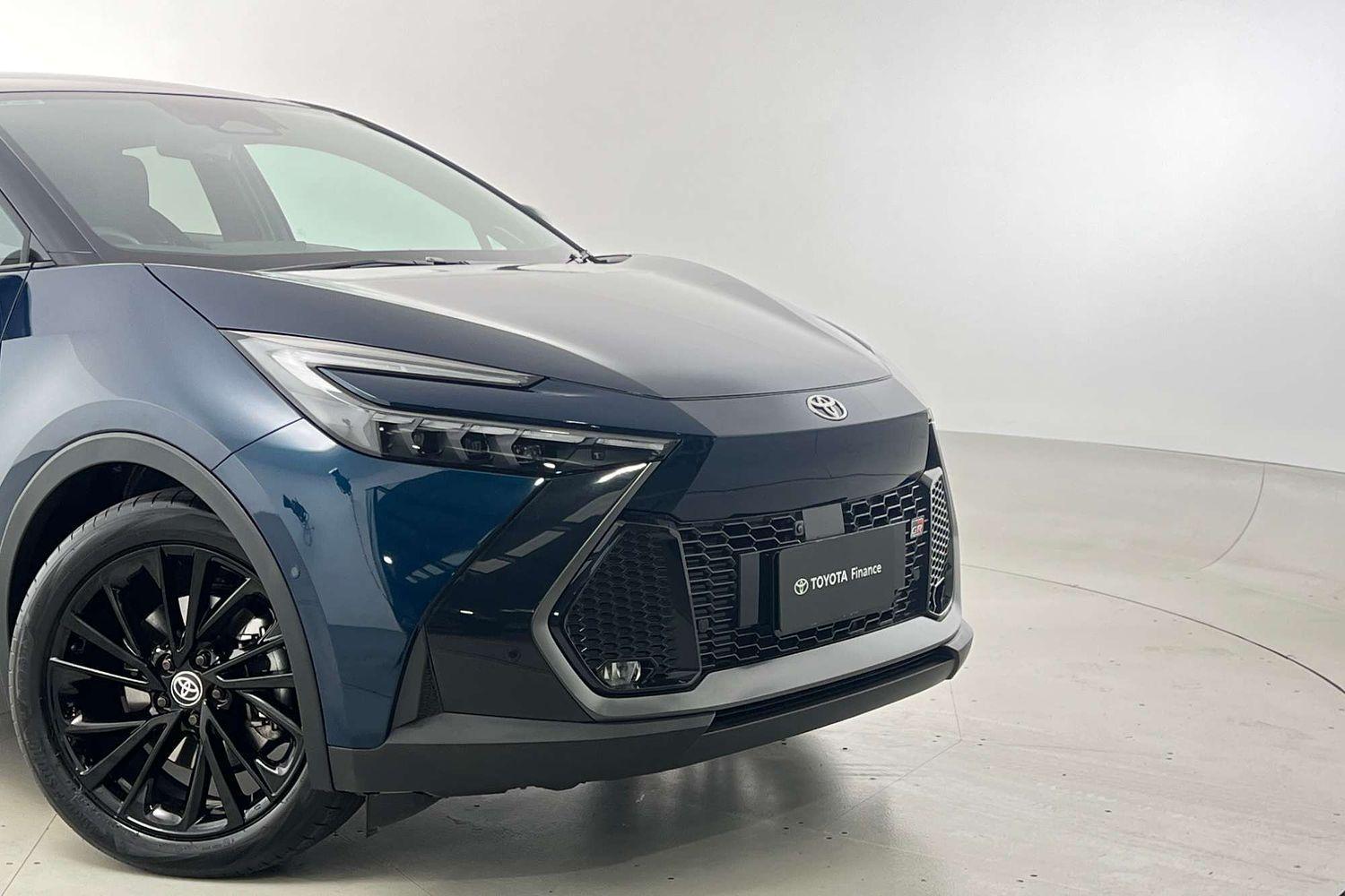 2024 Toyota C-HR GR-S in Two Tone Green