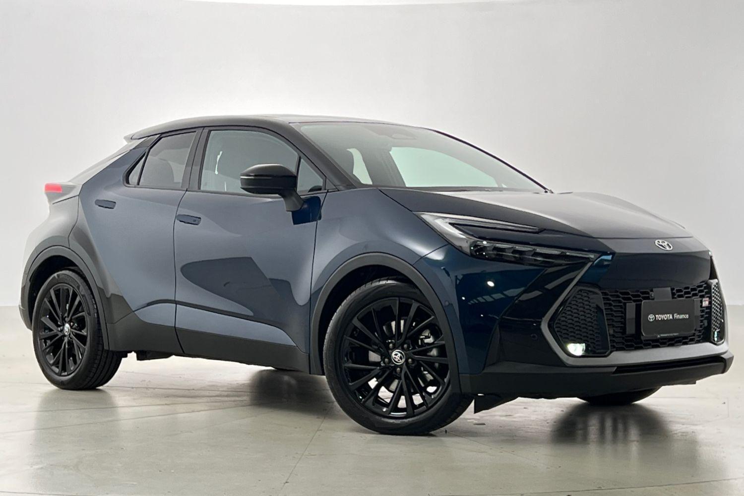 2024 Toyota C-HR GR-S in Two Tone Green