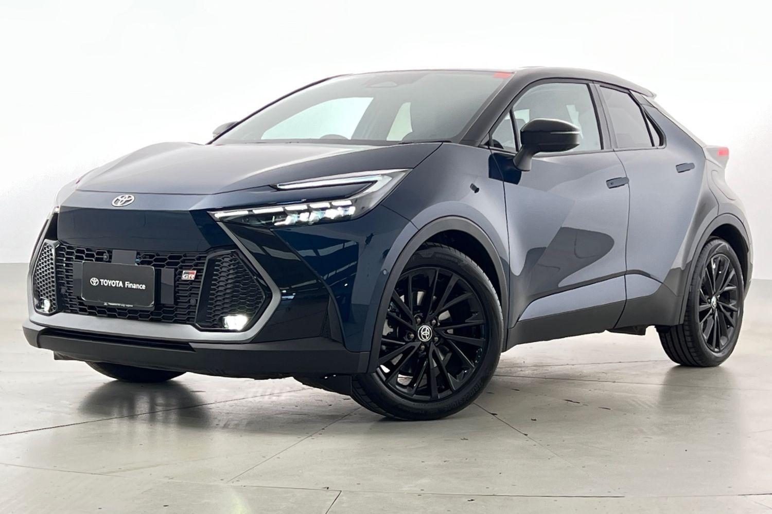 2024 Toyota C-HR GR-S in Two Tone Green
