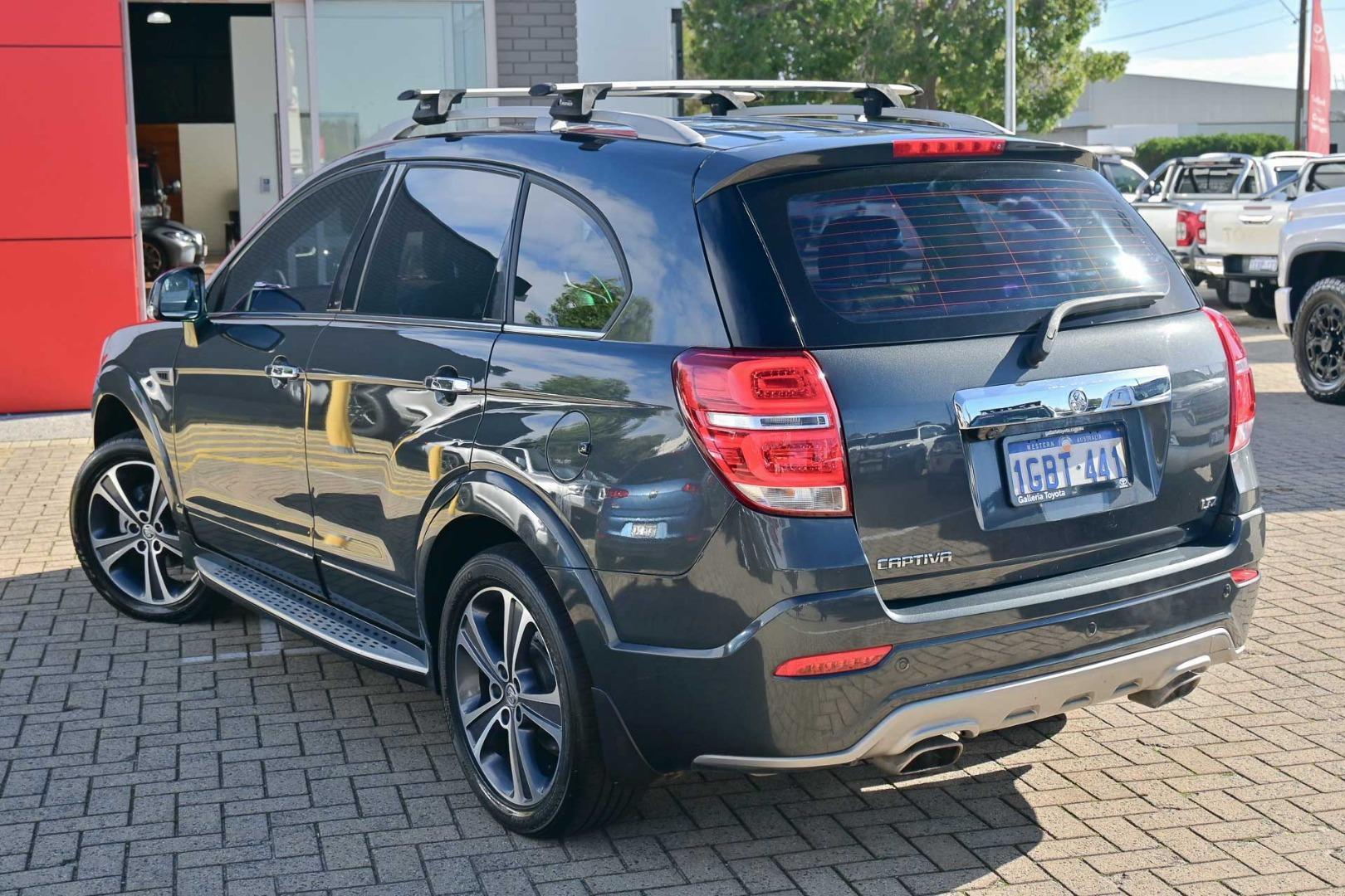 2016 Holden Captiva LTZ in Grey