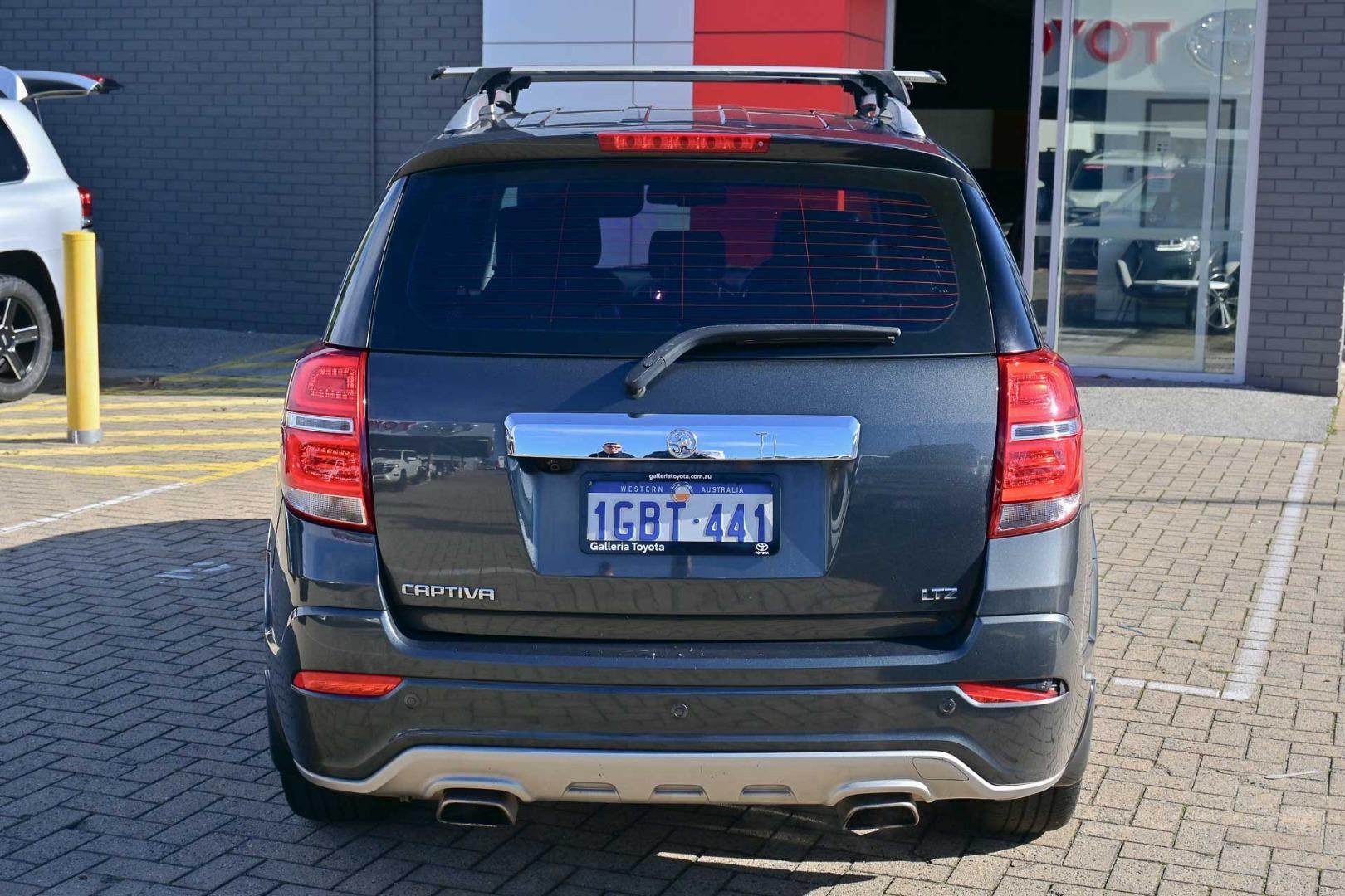 2016 Holden Captiva LTZ in Grey
