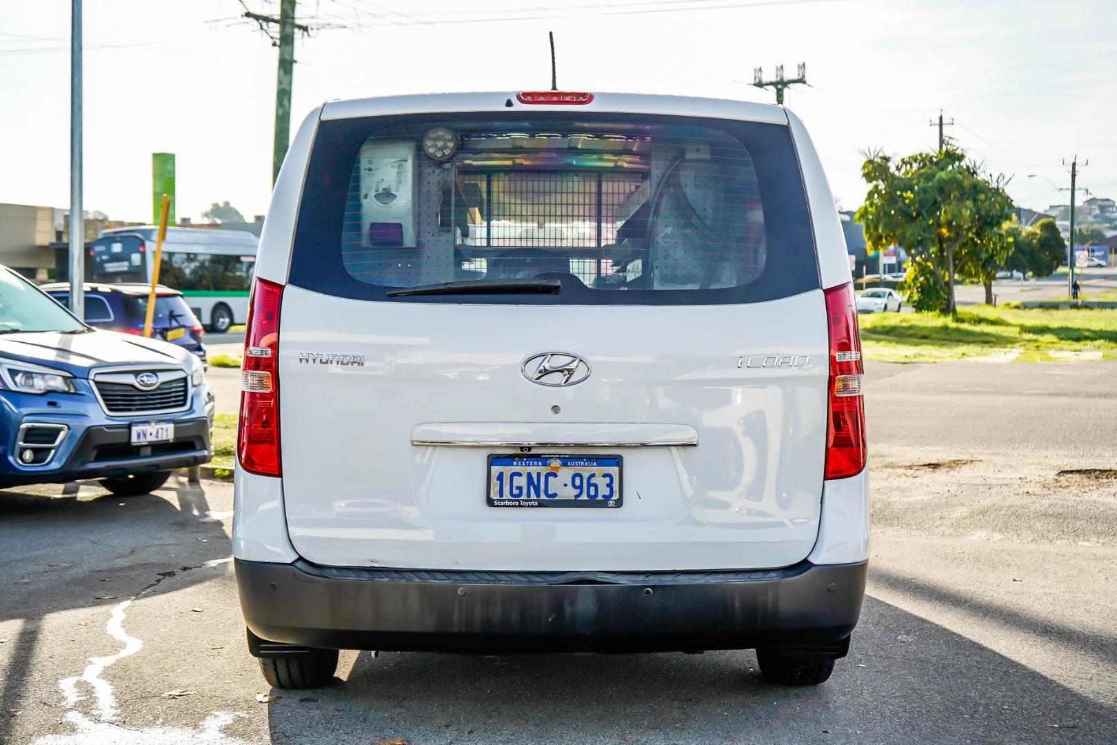 2018 Hyundai iLoad Base in White