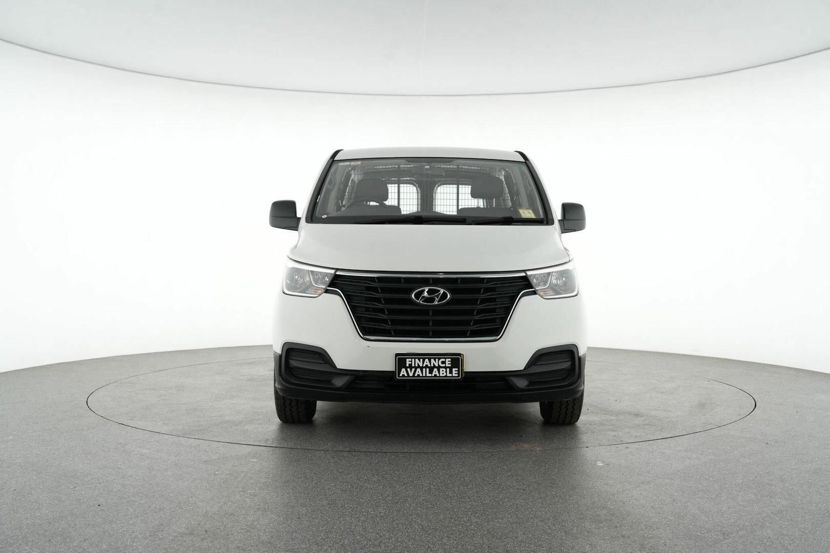 2019 Hyundai iLoad Base in White