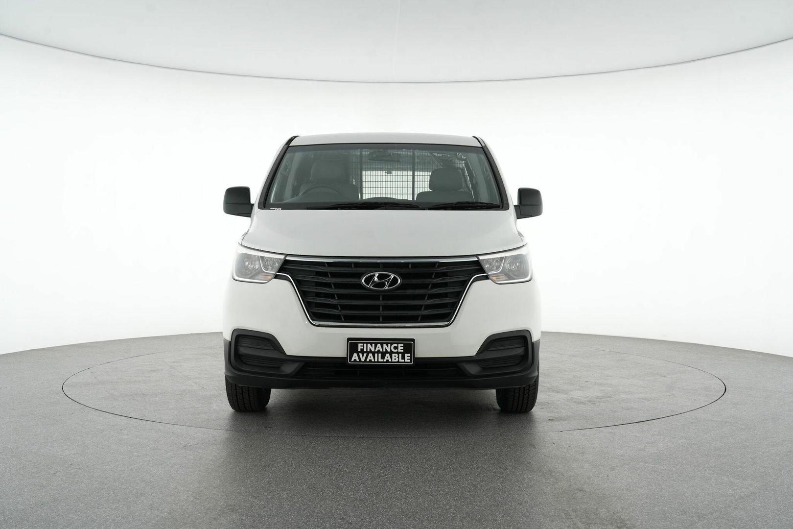 2019 Hyundai iLoad Base in White
