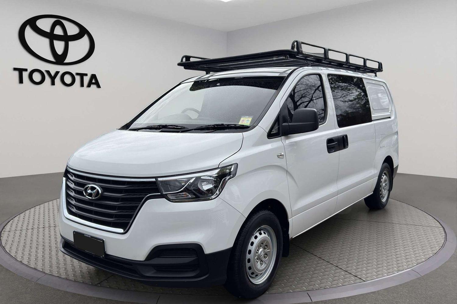 2018 Hyundai iLoad Base in White