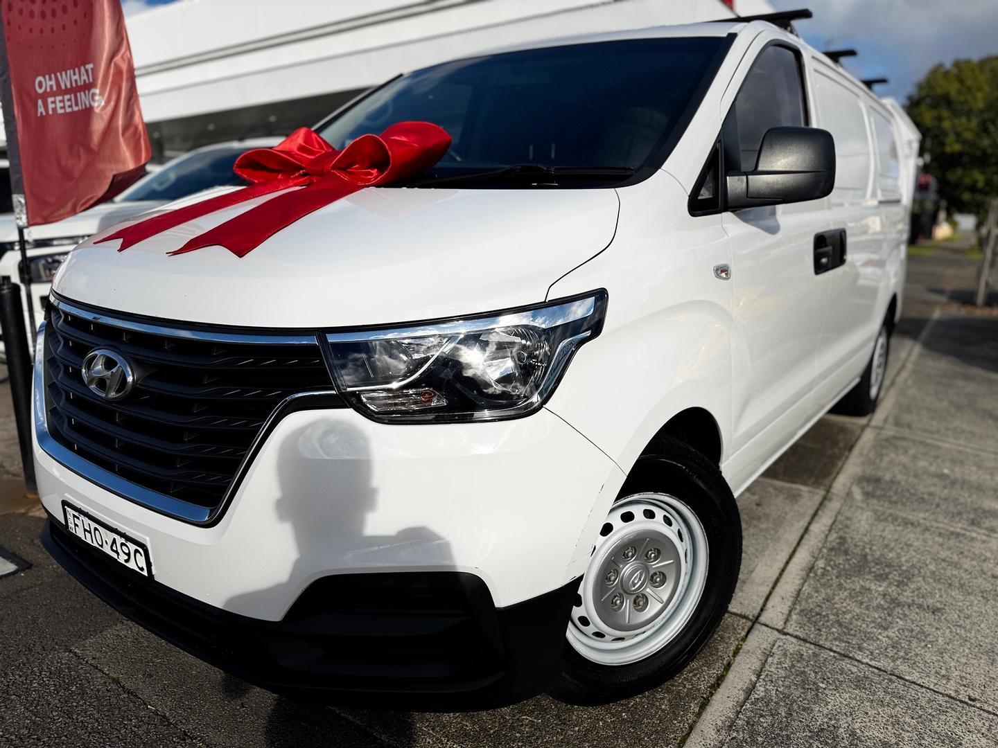 2018 Hyundai iLoad Base in White