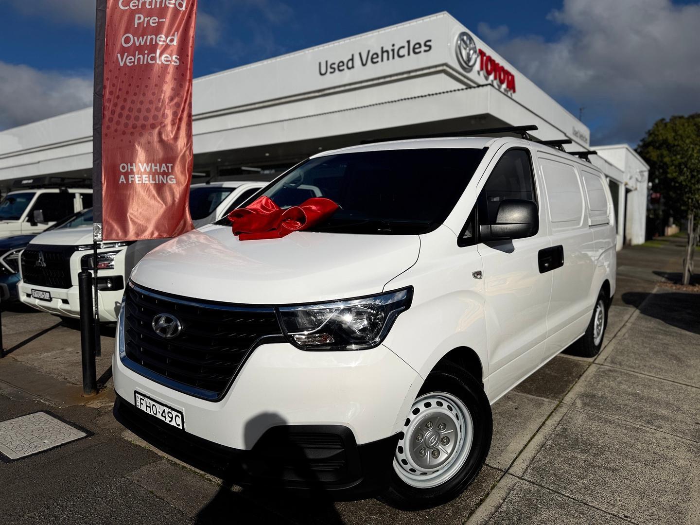 2018 Hyundai iLoad Base in White