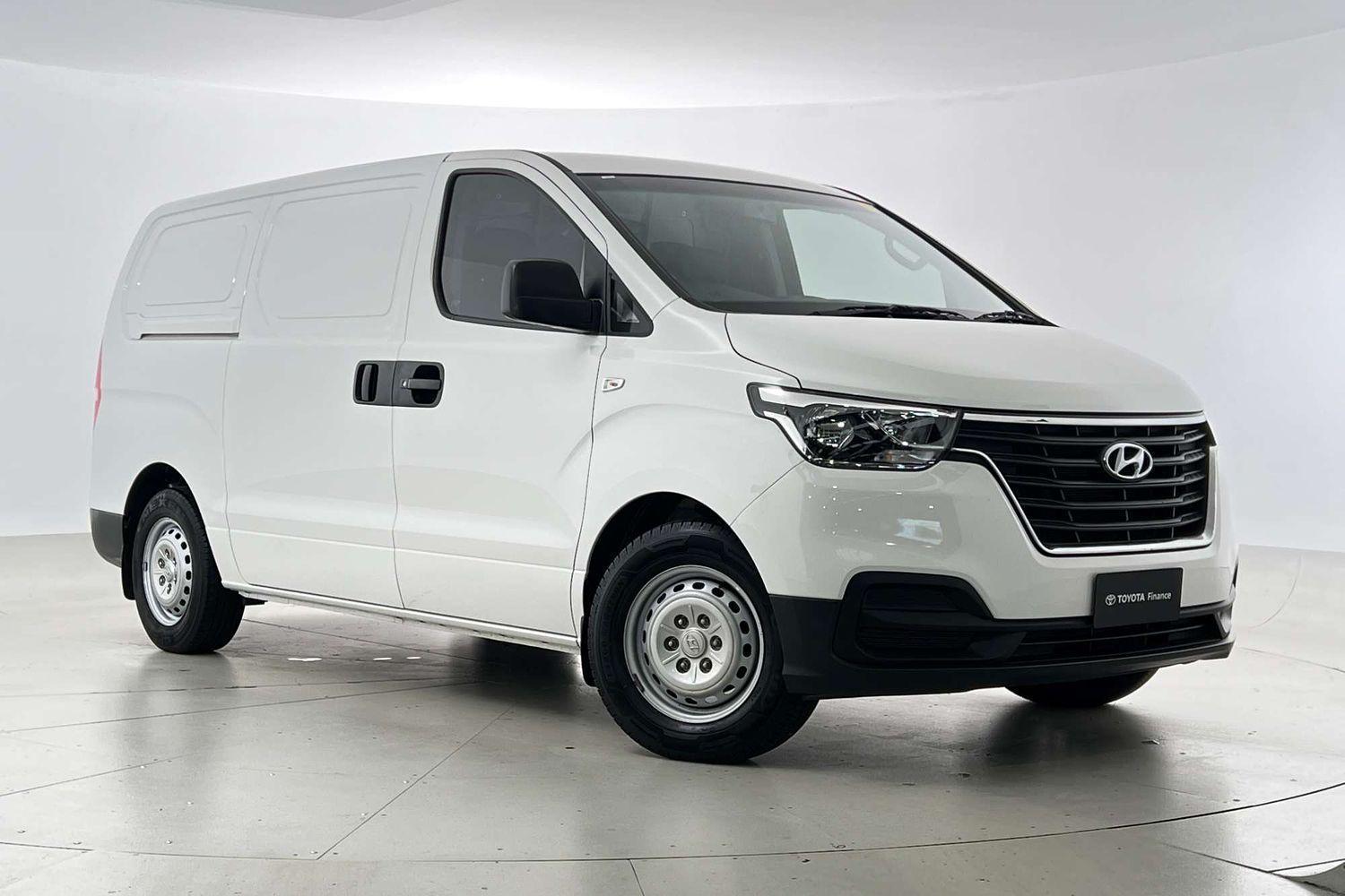 2021 Hyundai iLoad Base in White