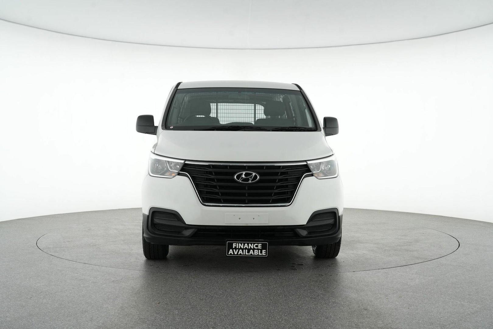 2021 Hyundai iLoad Base in White