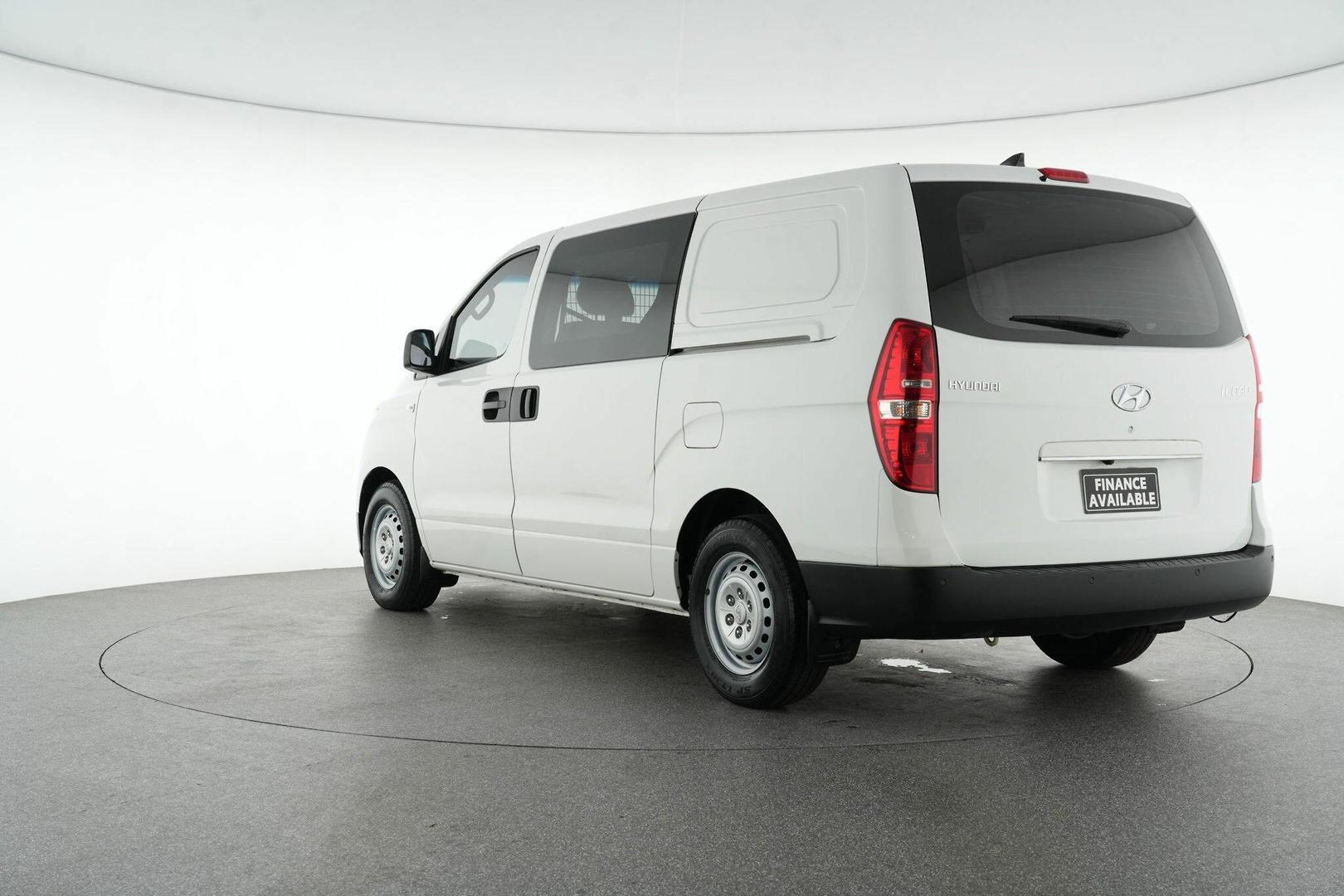 2021 Hyundai iLoad Base in White