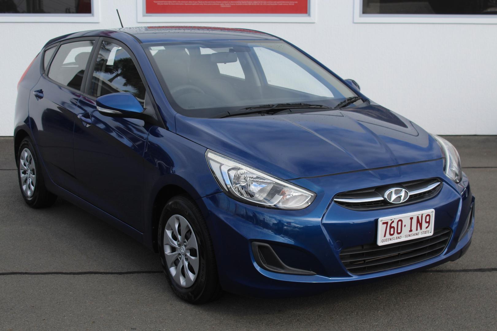 2015 Hyundai Accent Active in Blue