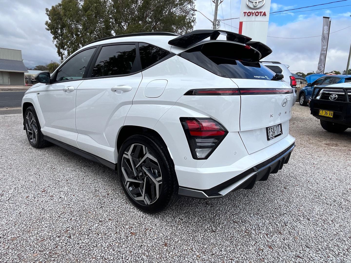 2025 Hyundai Kona Premium N Line in White