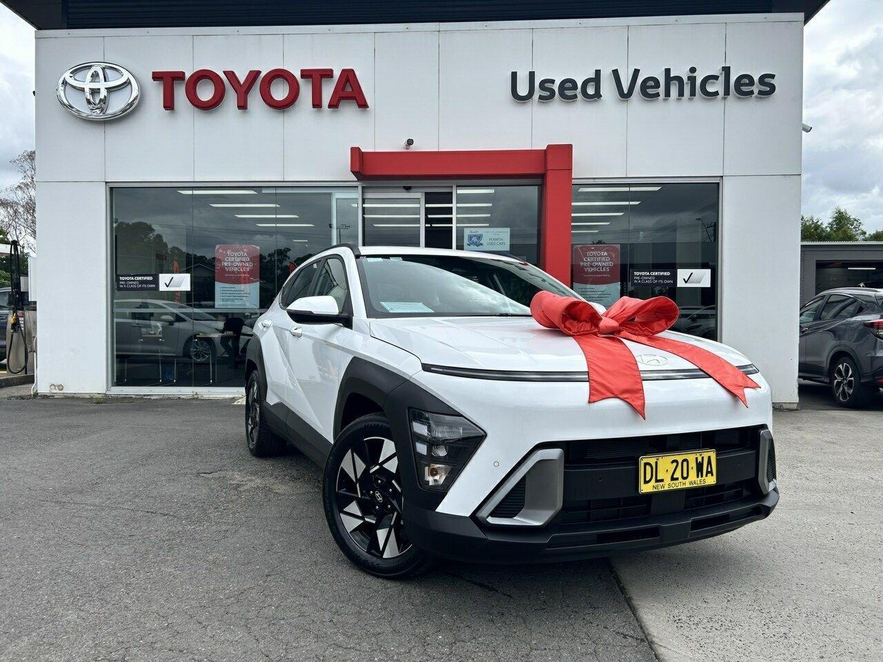 2024 Hyundai Kona Base in White