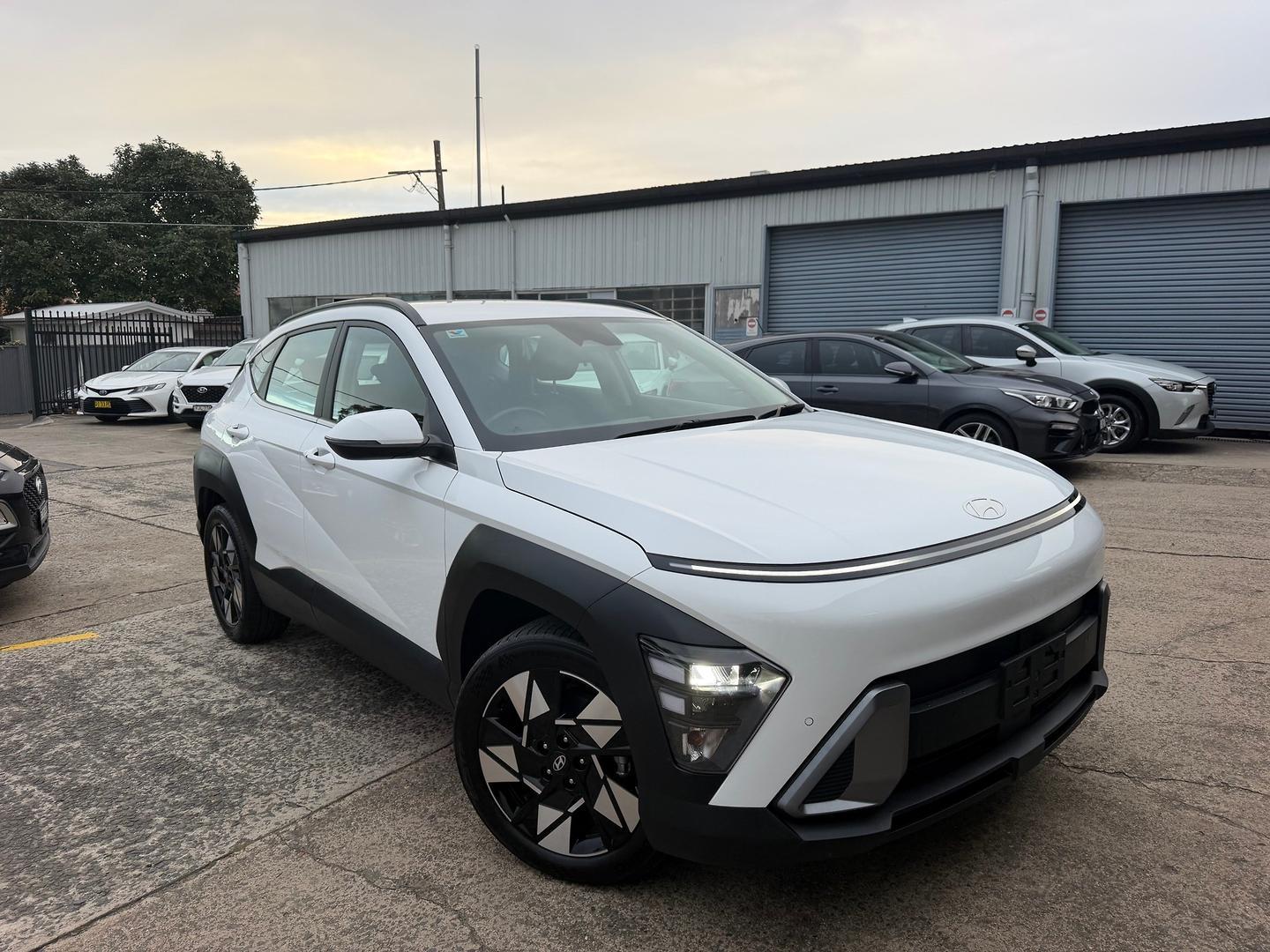 2025 Hyundai Kona Base in Atlas White