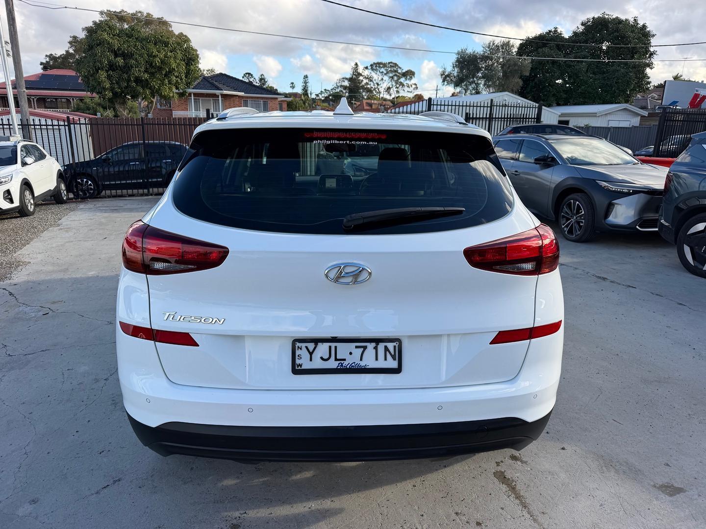 2019 Hyundai Tucson Active X in Pure White