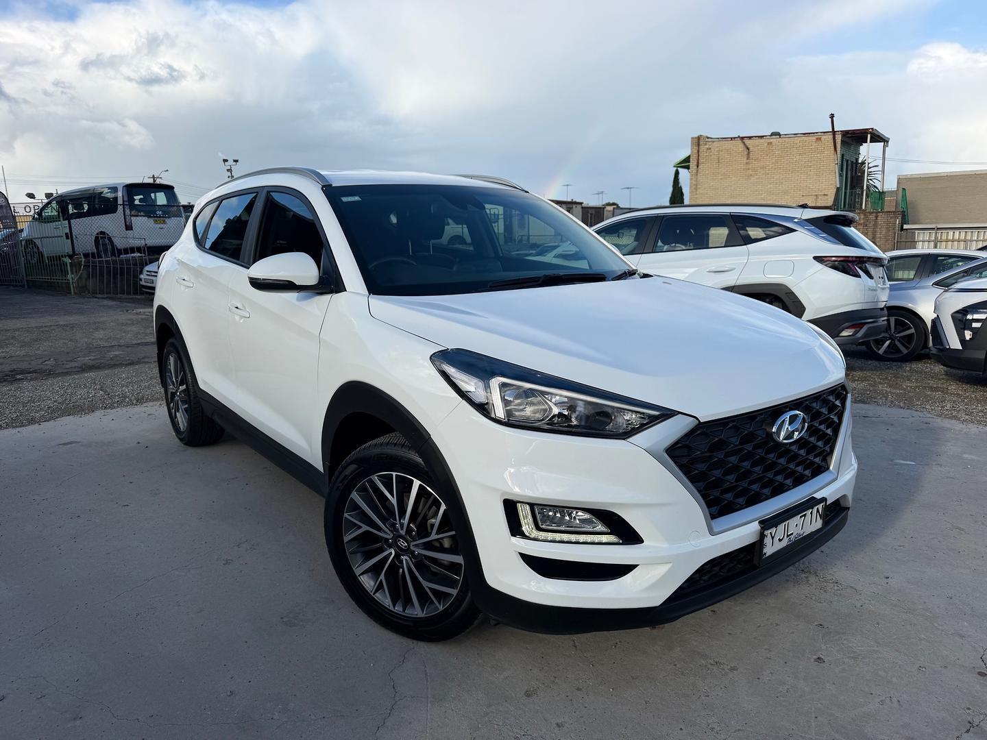 2019 Hyundai Tucson Active X in Pure White