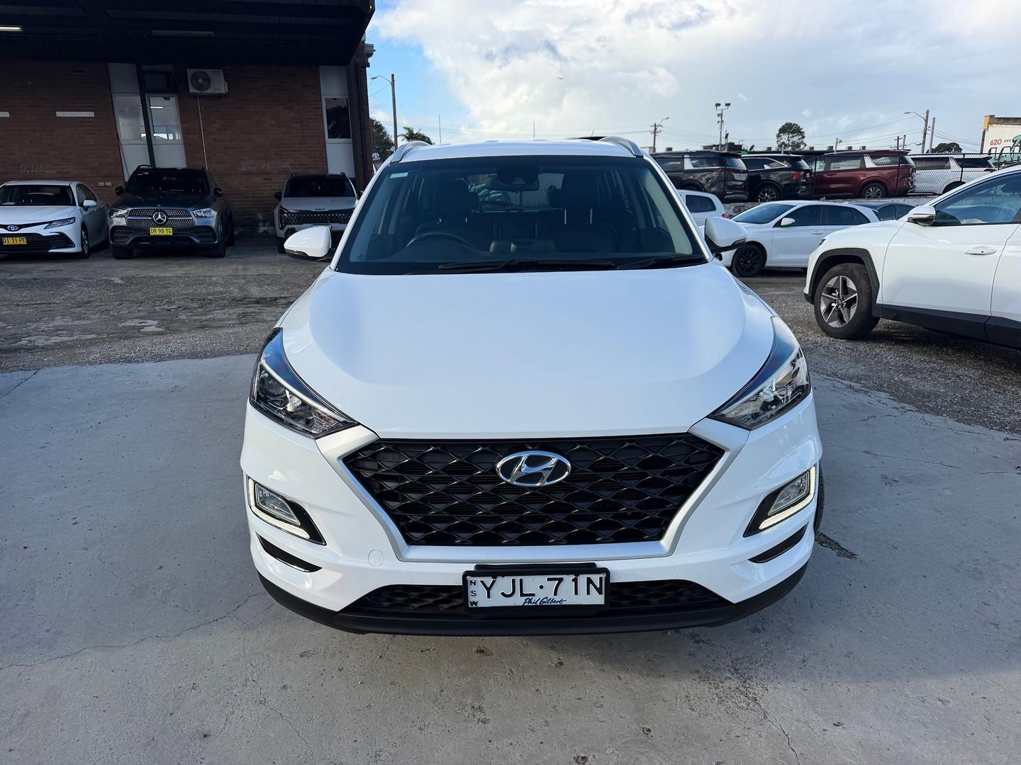 2019 Hyundai Tucson Active X in Pure White