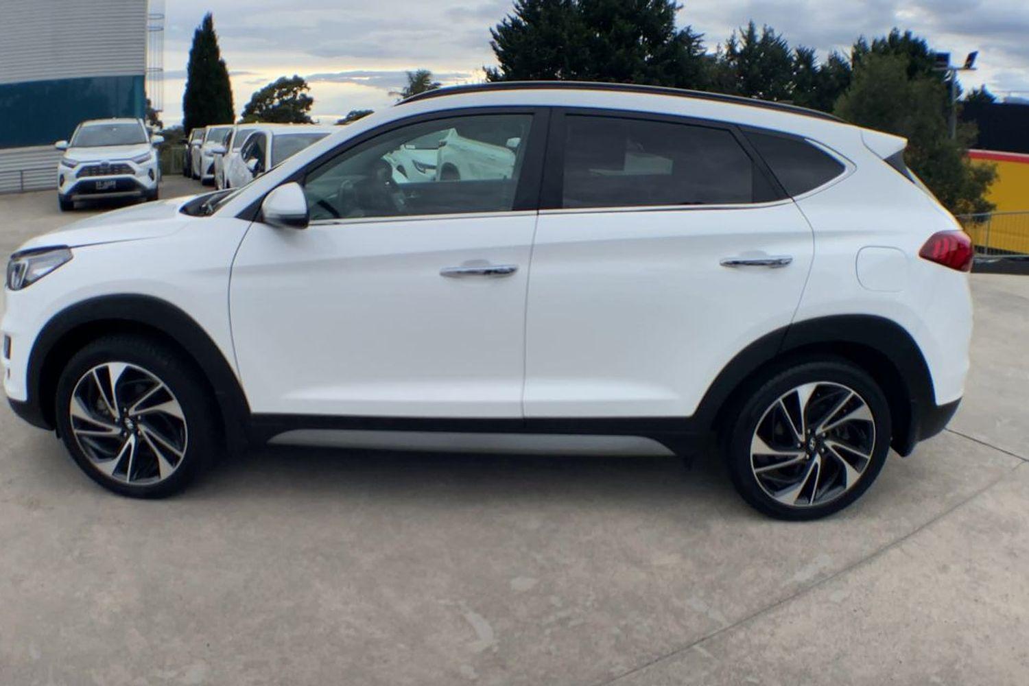 2018 Hyundai Tucson Highlander in White
