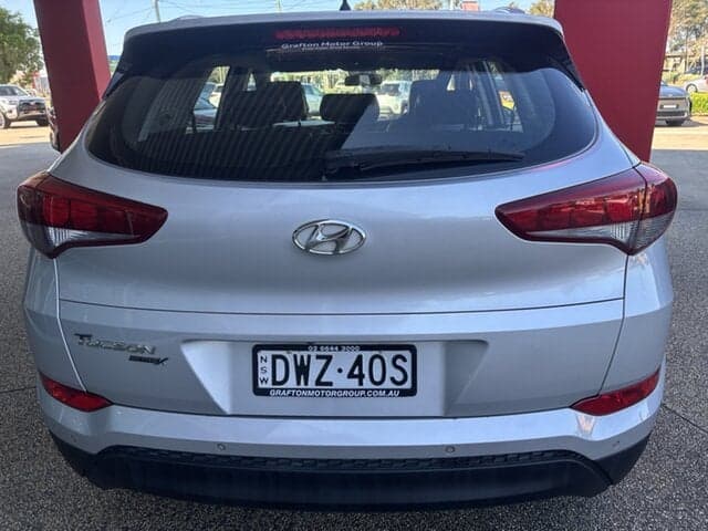 2017 Hyundai Tucson Active X in Platinum Silver