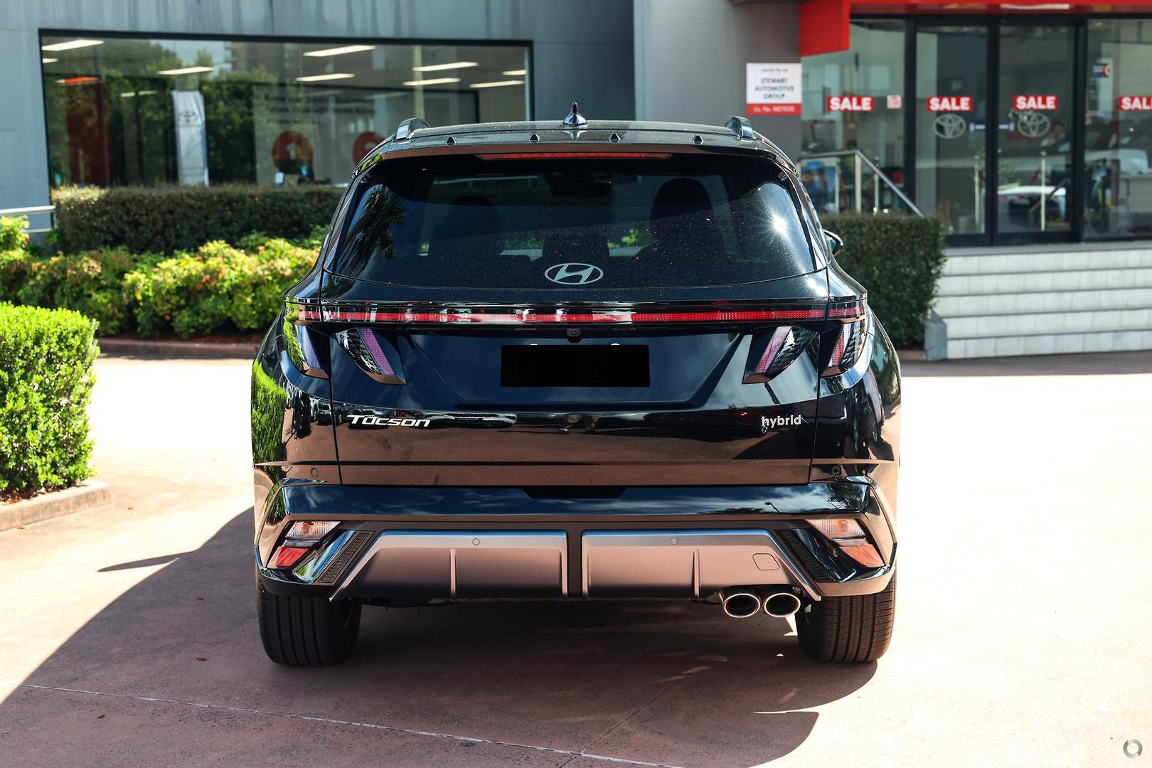 2025 Hyundai Tucson Hybrid Premium N Line in Phantom Black
