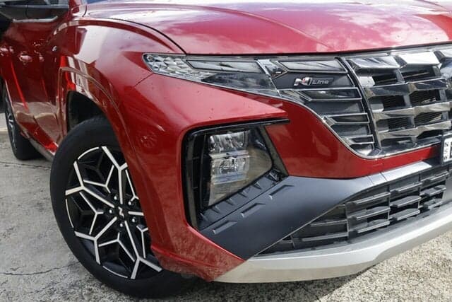 2021 Hyundai Tucson Base in Red