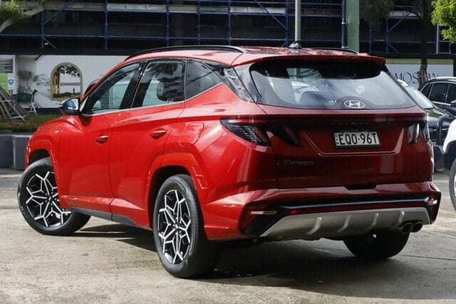 2021 Hyundai Tucson Base in Red