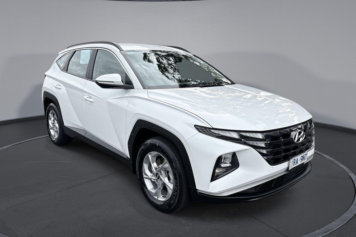 2022 Hyundai Tucson Base in White