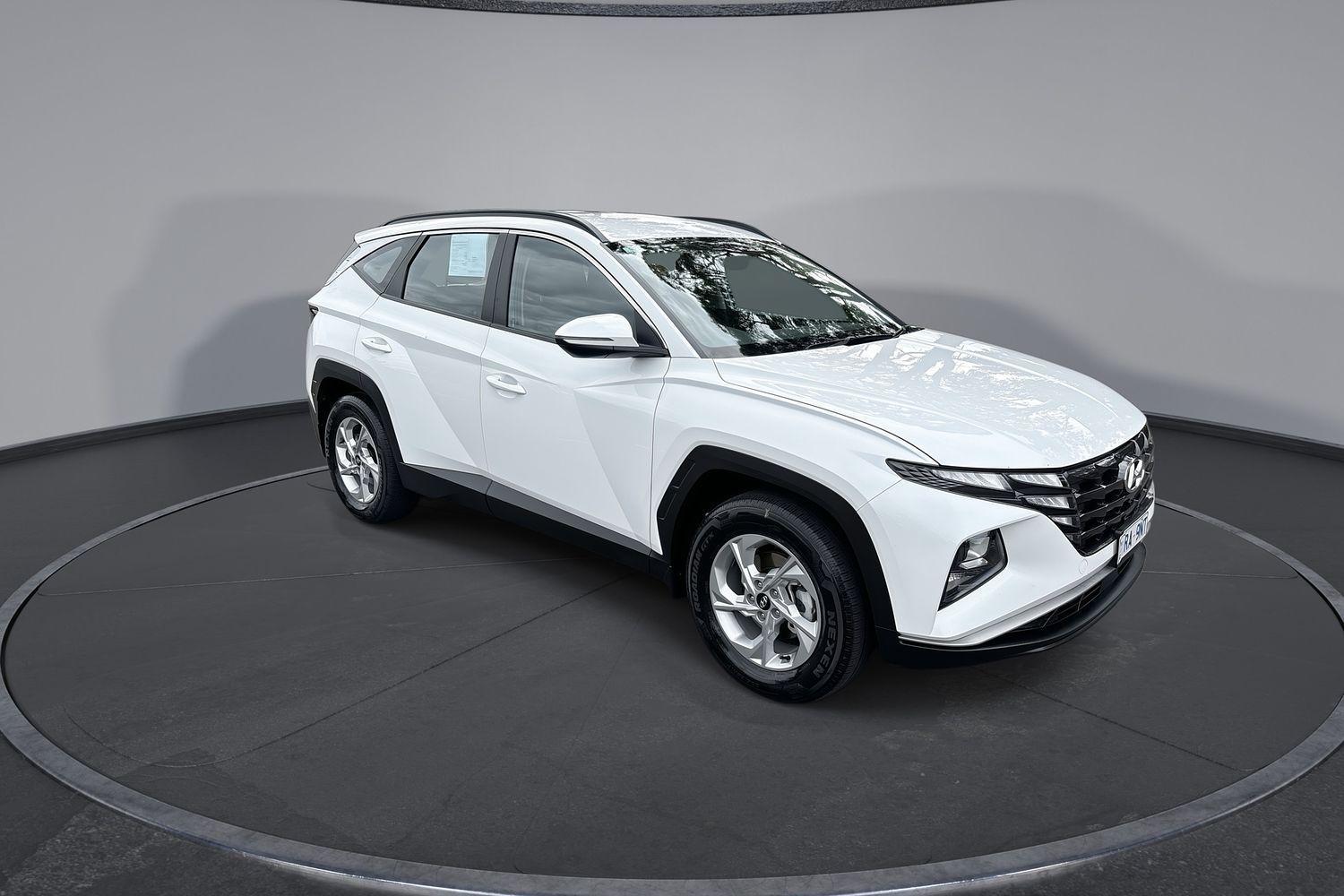 2022 Hyundai Tucson Base in White