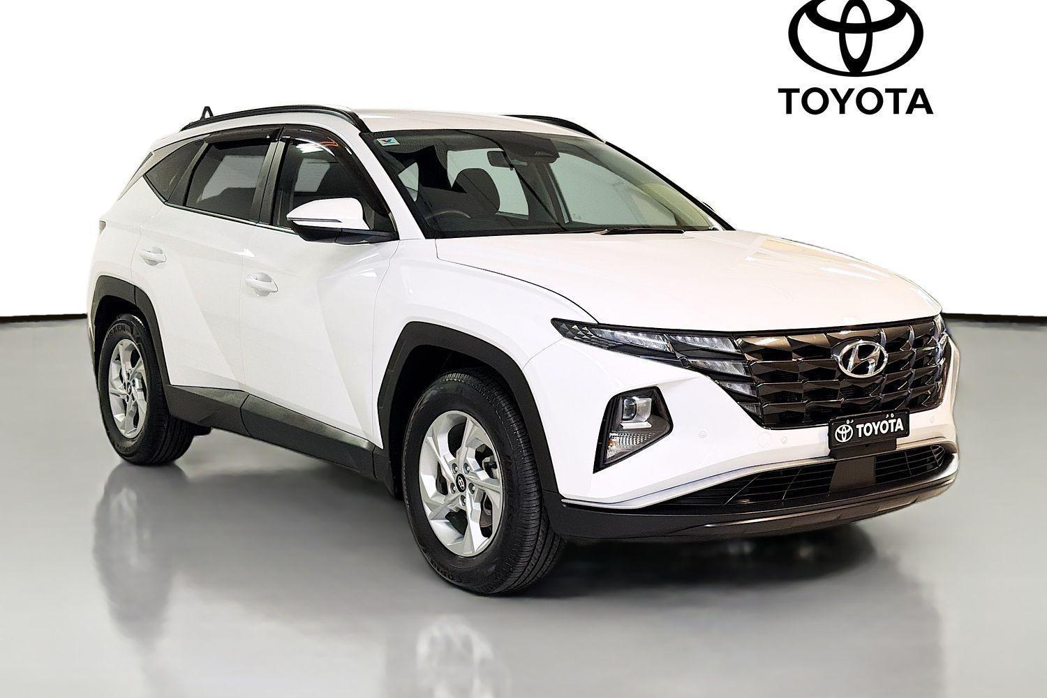 2022 Hyundai Tucson Base in White