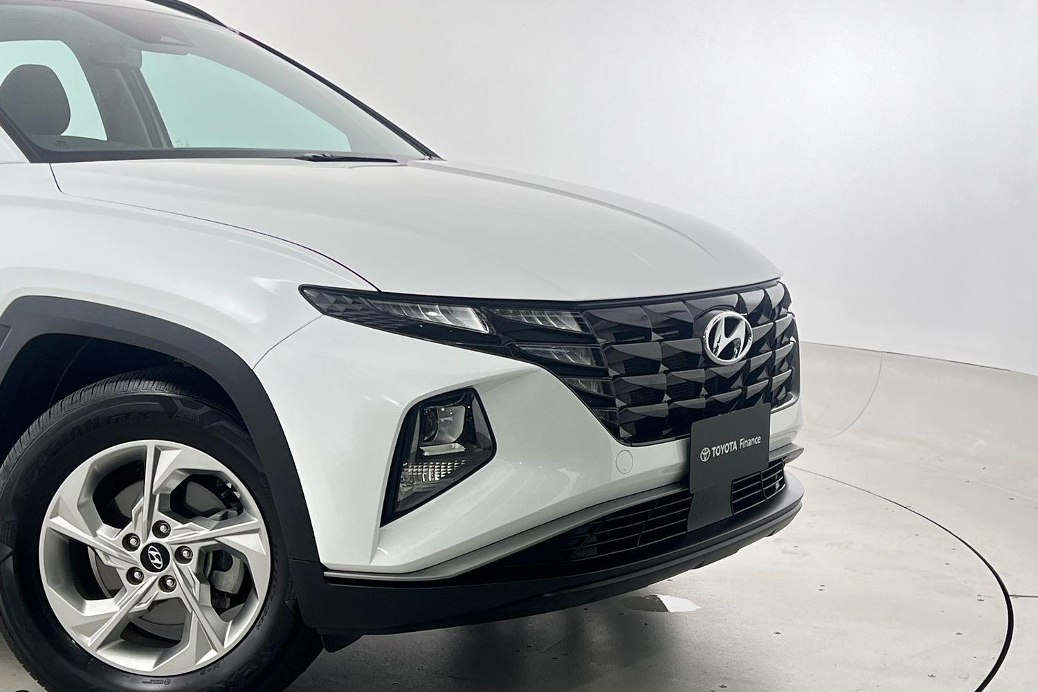 2023 Hyundai Tucson Base in White