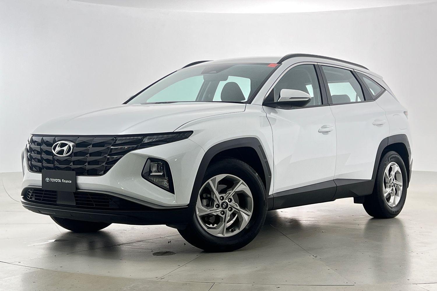 2023 Hyundai Tucson Base in White