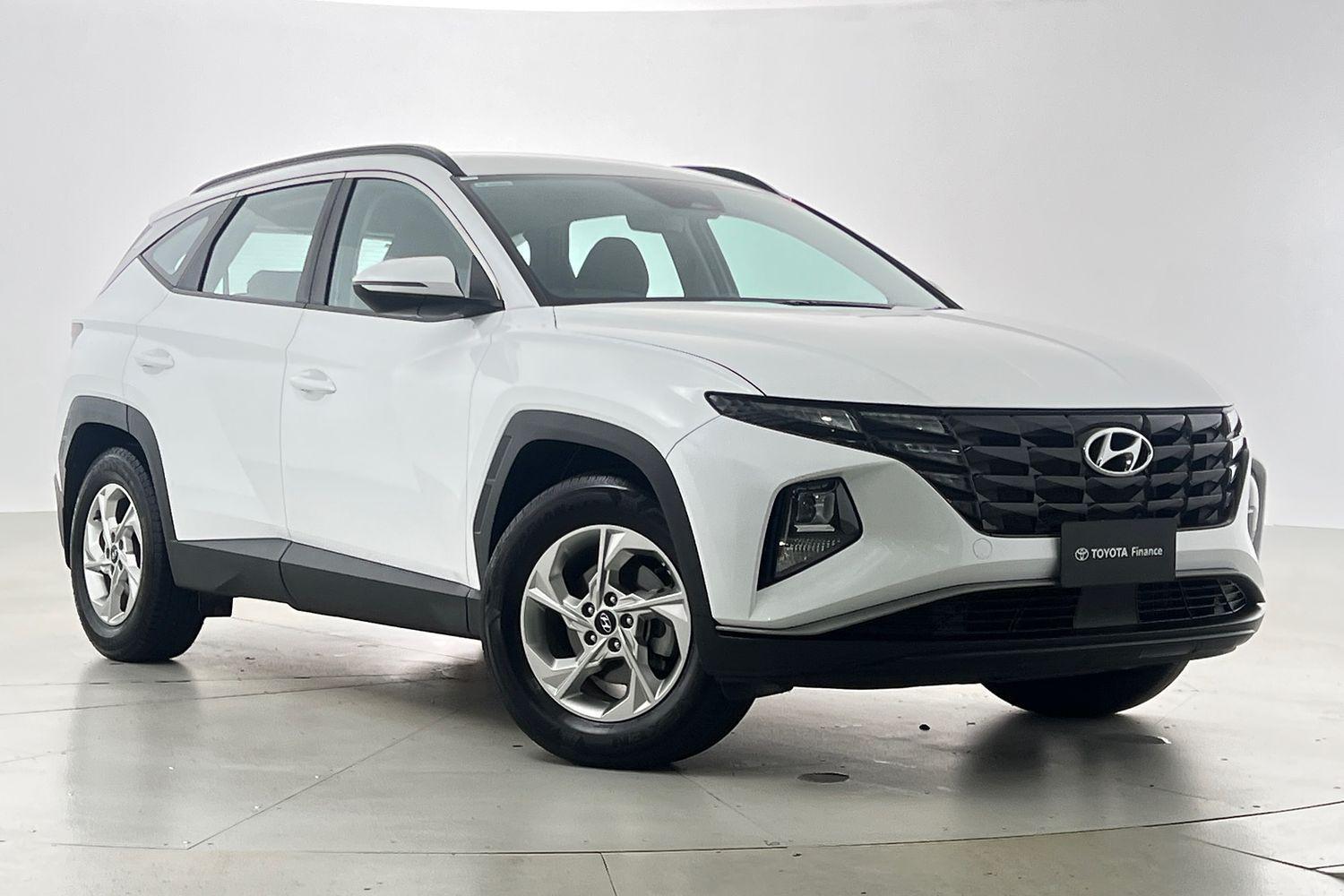 2023 Hyundai Tucson Base in White