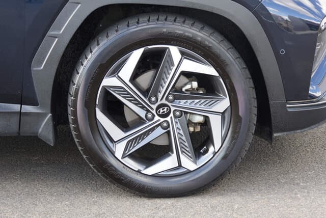 2021 Hyundai Tucson Highlander in Blue