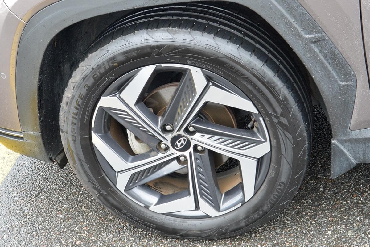 2022 Hyundai Tucson Highlander in Bronze