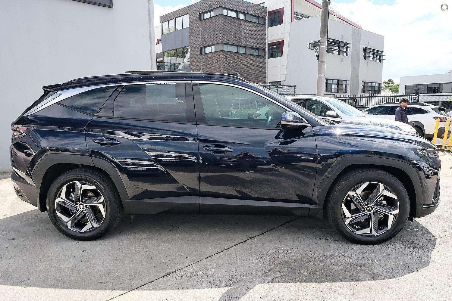 2023 Hyundai Tucson Highlander in Blue