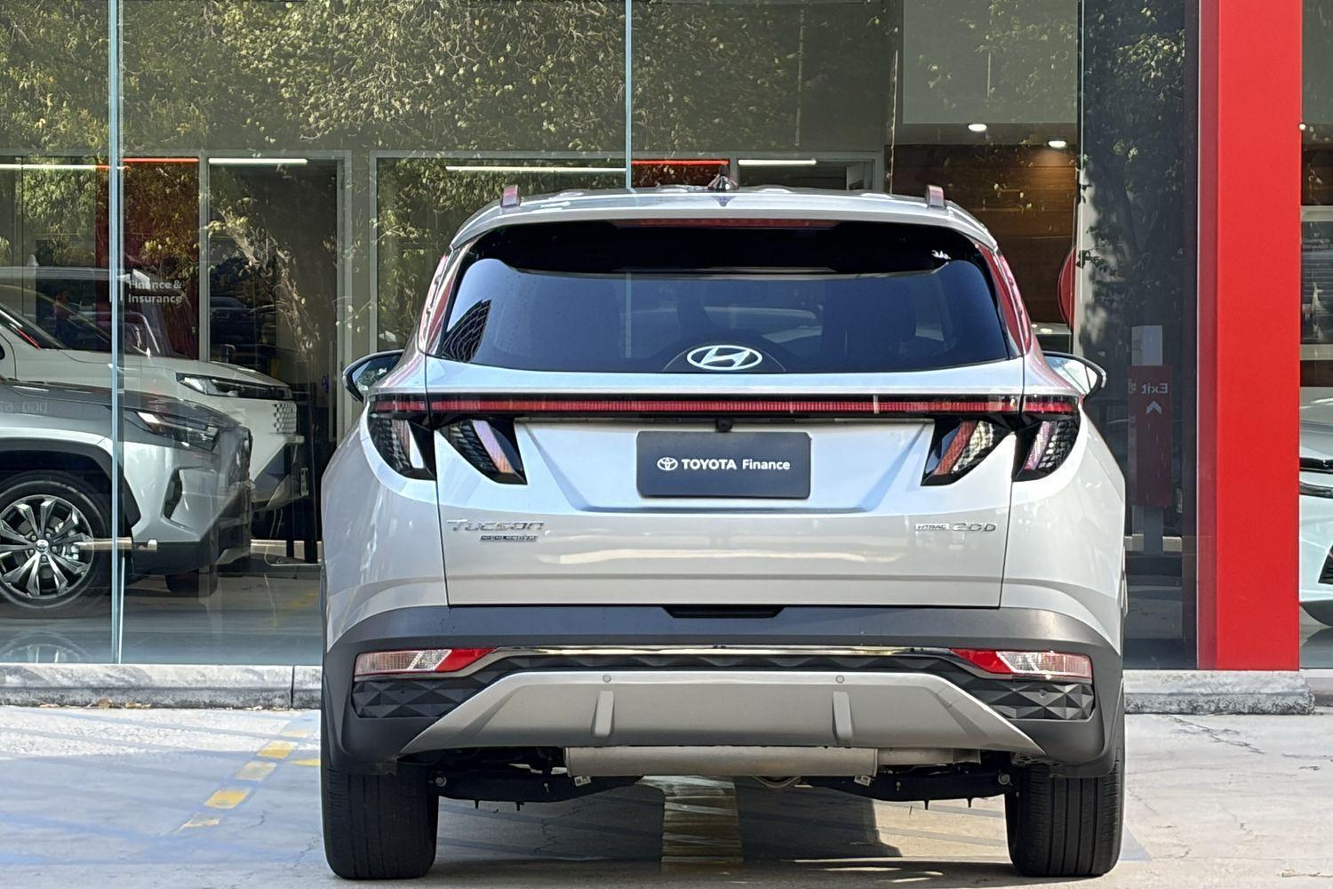 2023 Hyundai Tucson Highlander in Silver