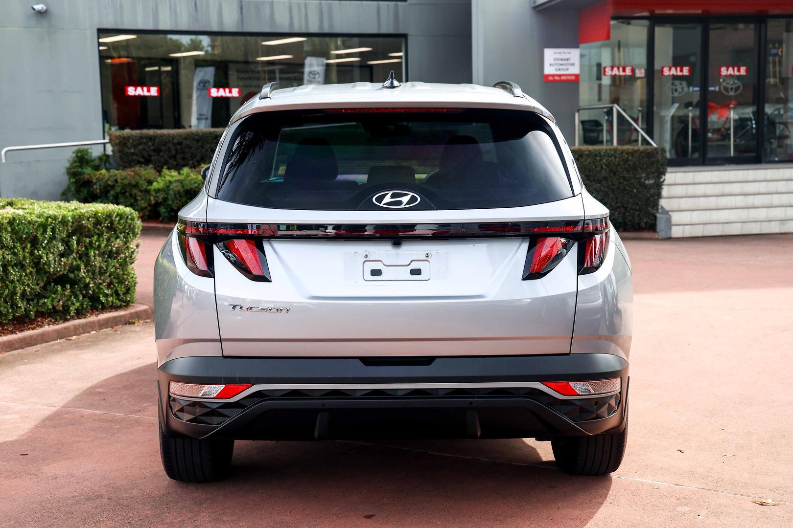 2022 Hyundai Tucson Elite in Silver
