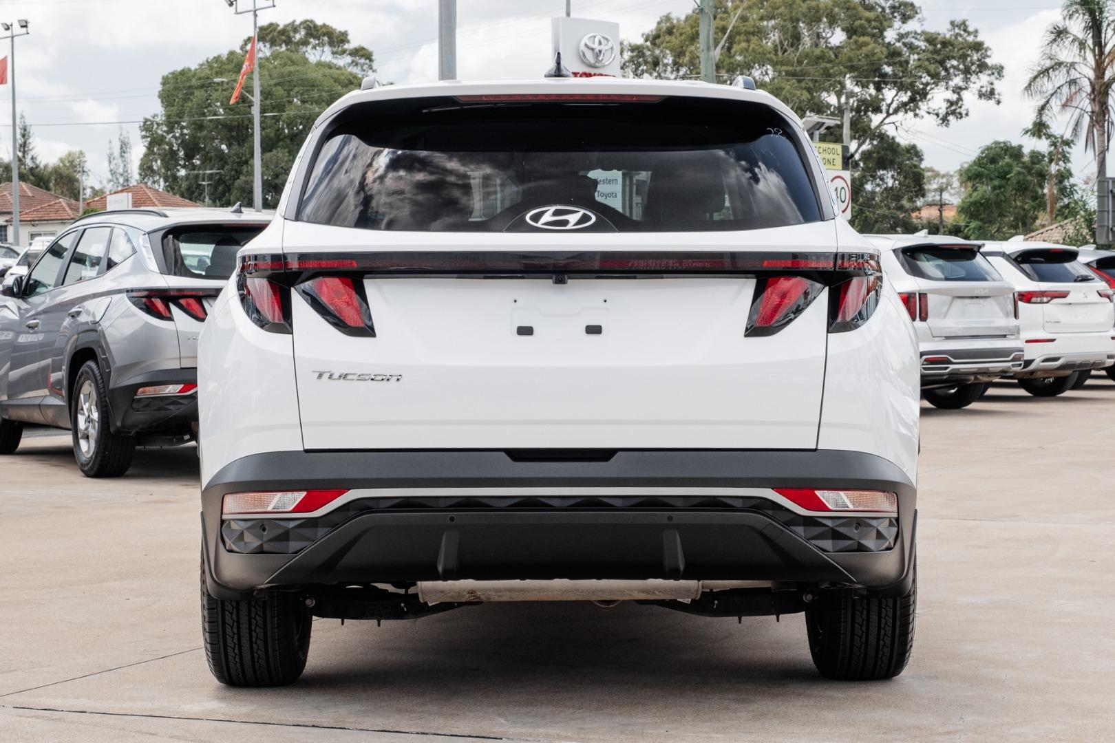 2023 Hyundai Tucson Elite in White Cream