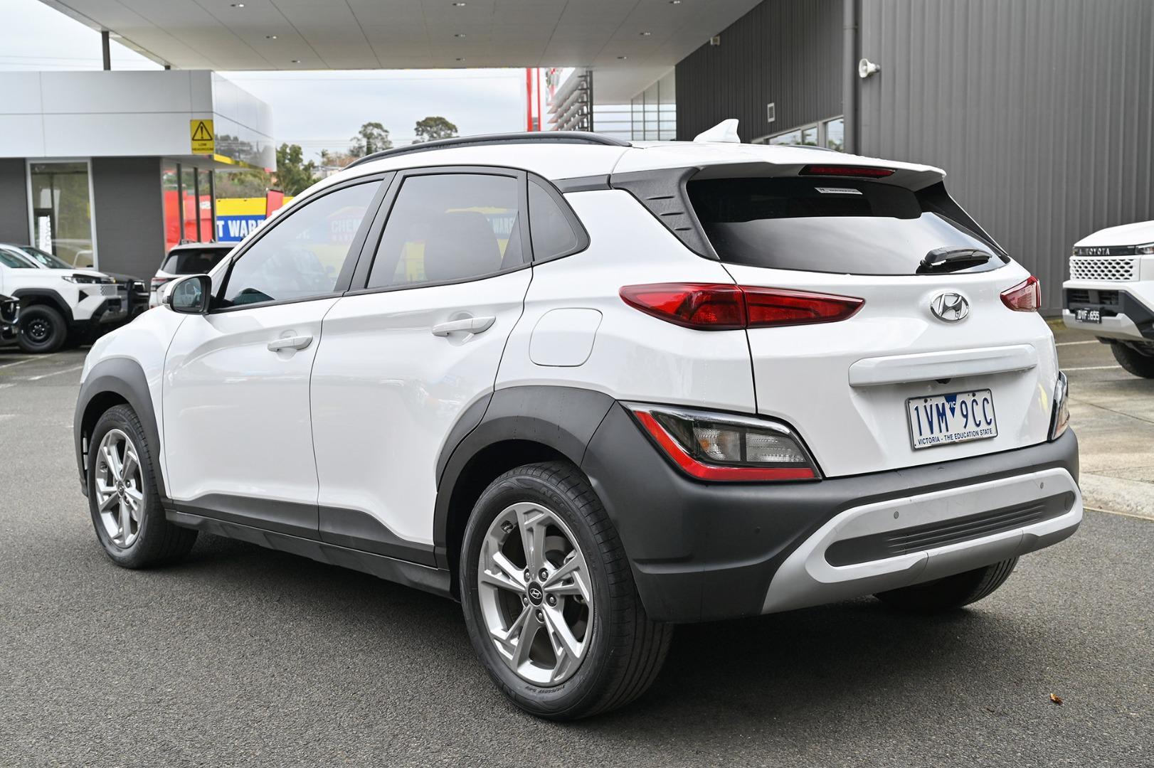 2021 Hyundai Kona Active in White