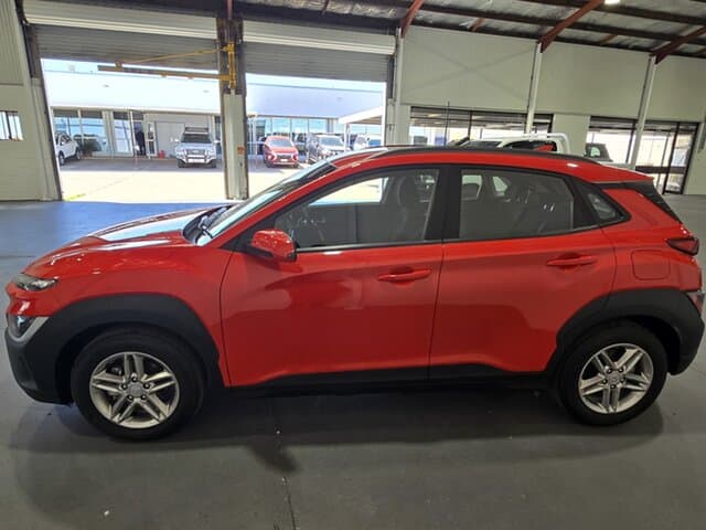 2022 Hyundai Kona Base in Red