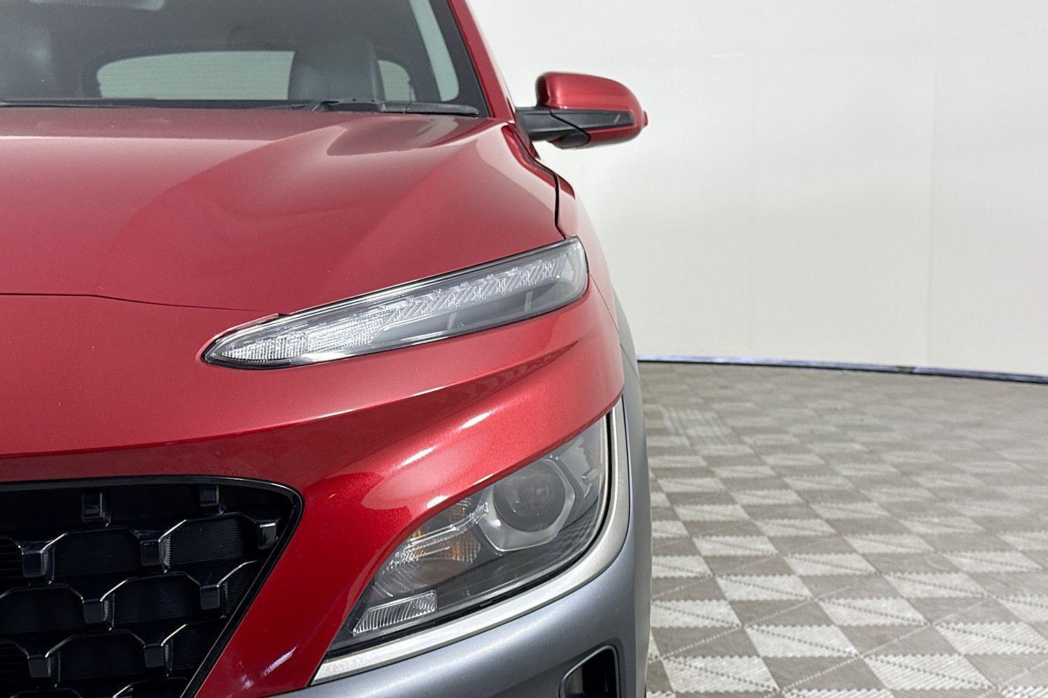 2021 Hyundai Kona Elite in Red
