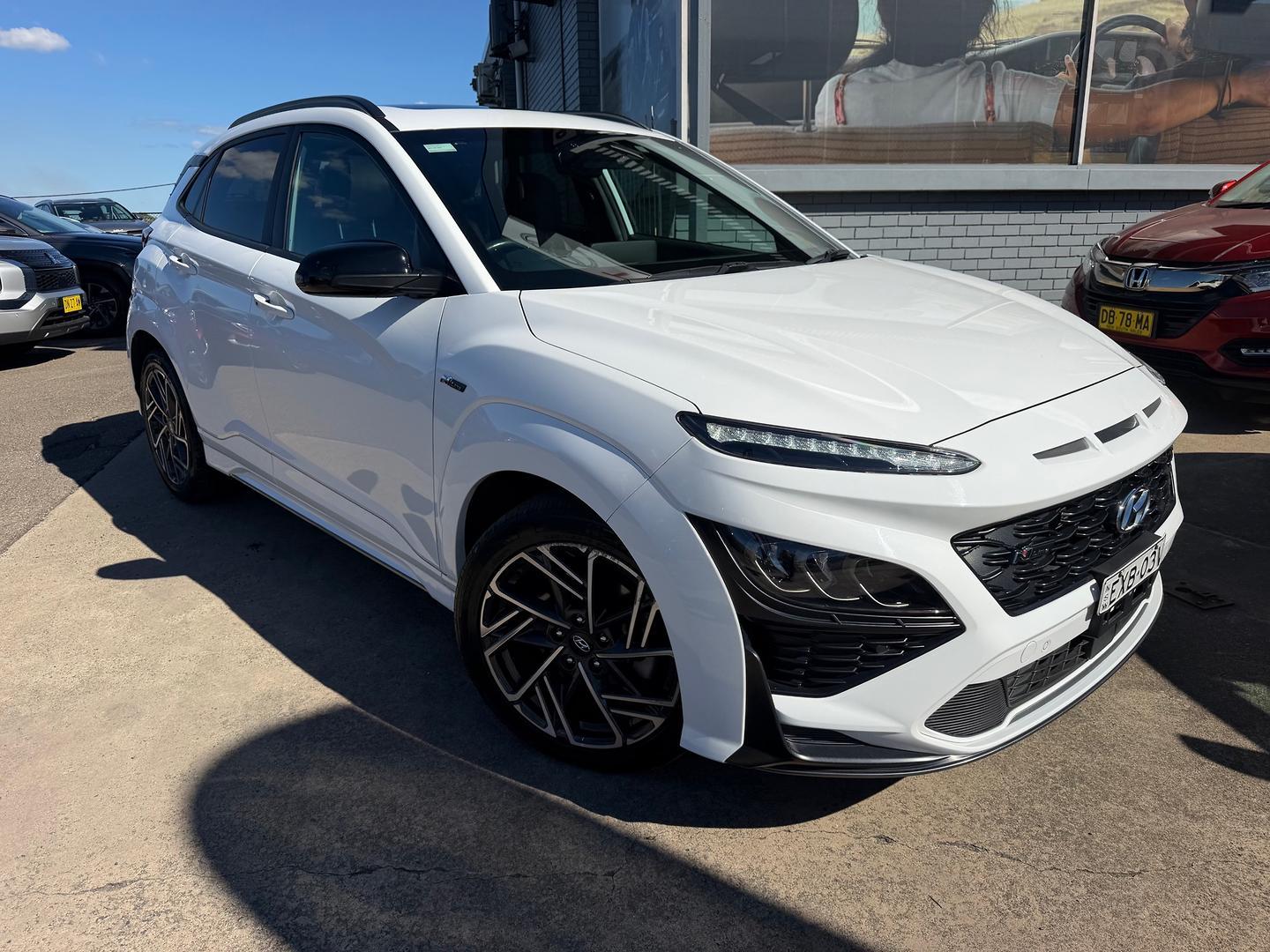 2021 Hyundai Kona N-Line Premium in Atlas White