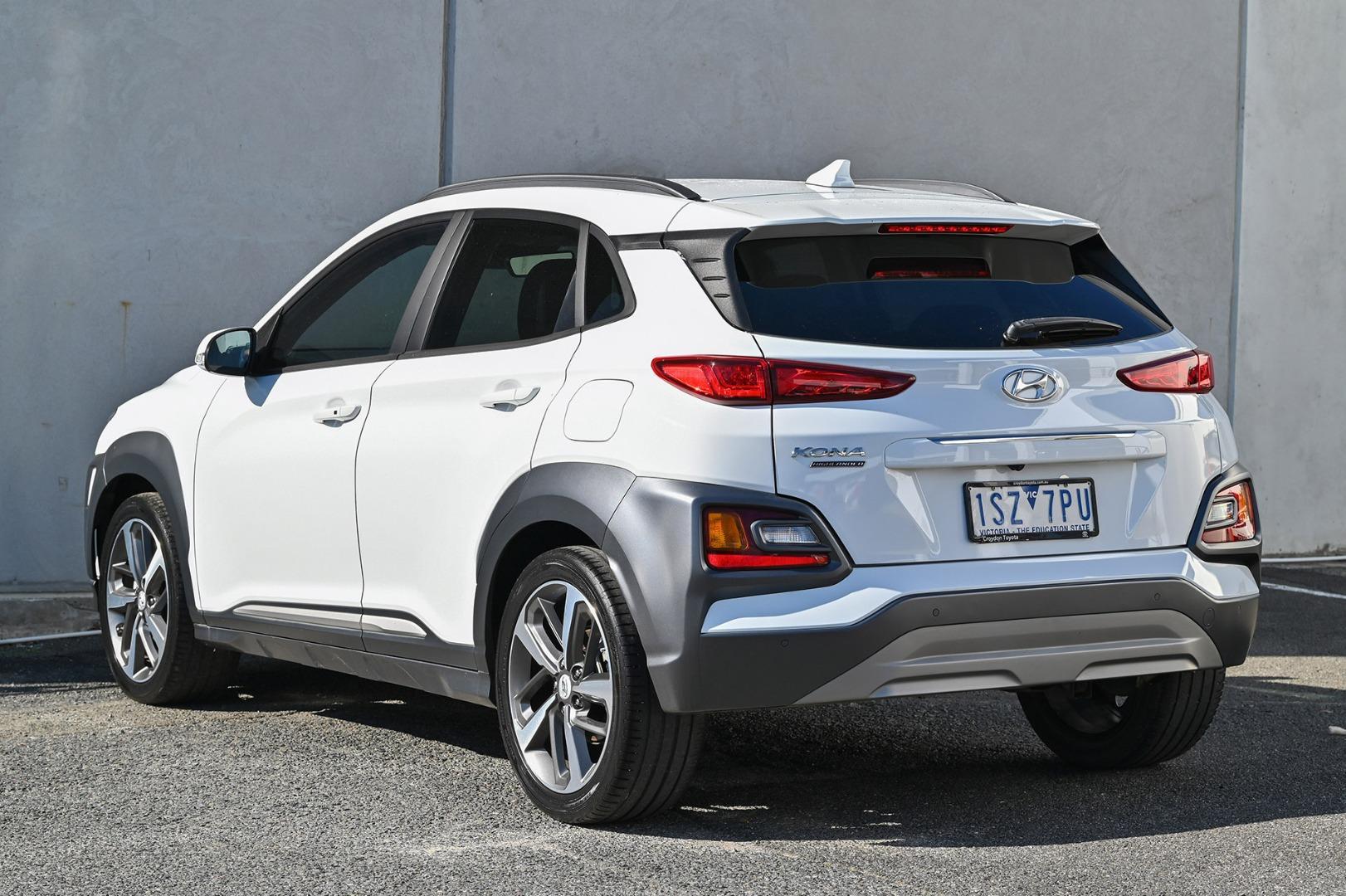 2020 Hyundai Kona Highlander in White