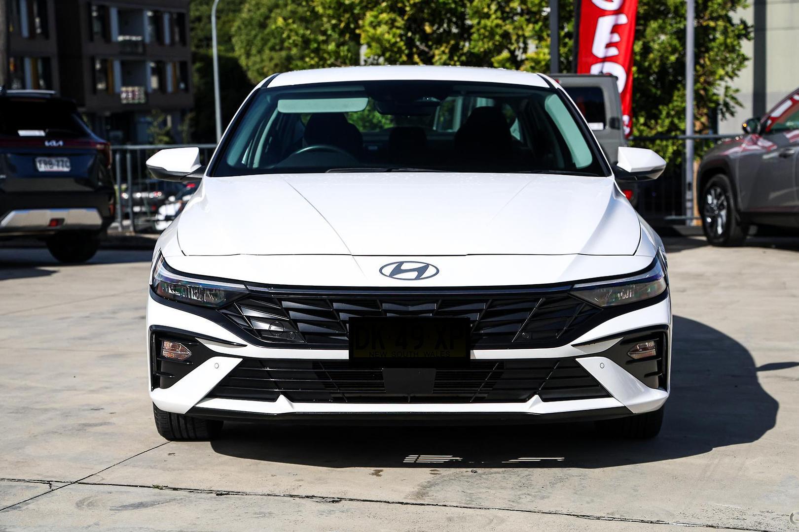 2024 Hyundai i30 Base in Polar White
