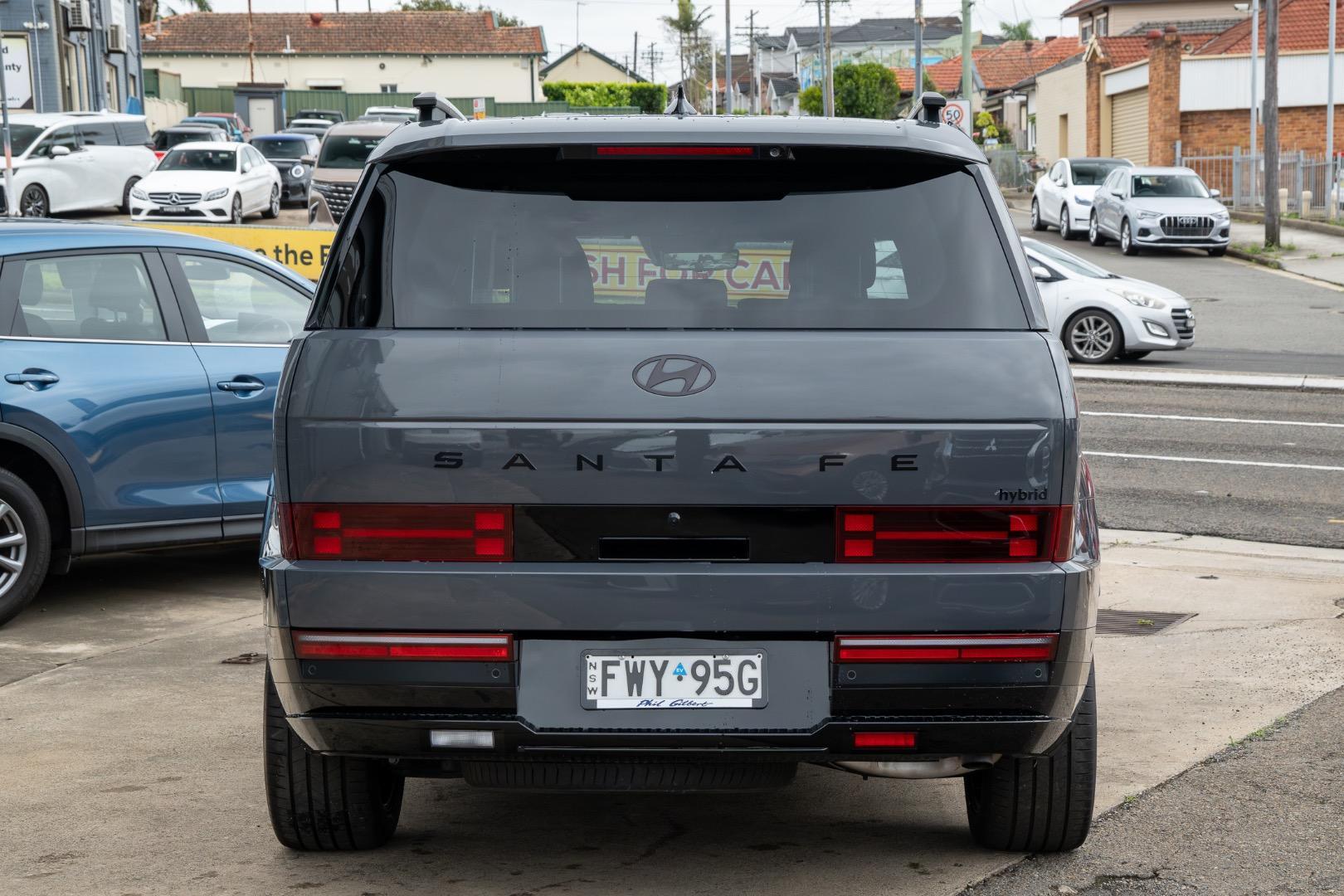 2025 Hyundai Santa Fe Hybrid Calligraphy in Ecotronic Grey