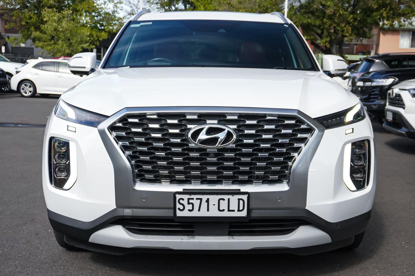 2021 Hyundai Palisade Highlander in White