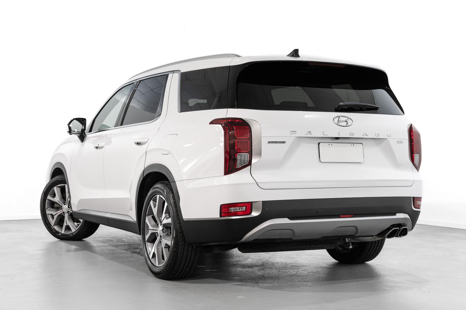 2021 Hyundai Palisade Highlander in White
