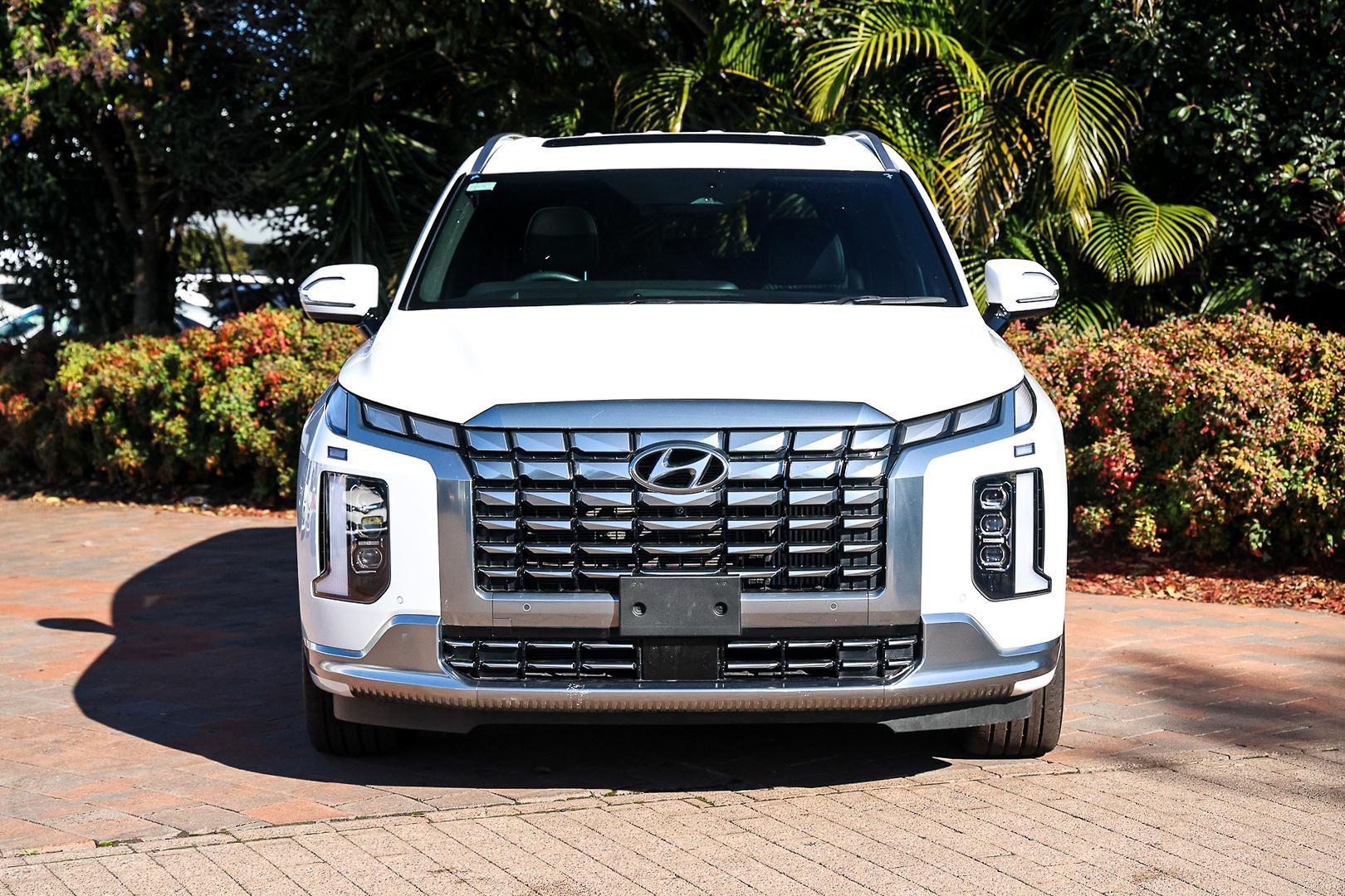 2022 Hyundai Palisade Highlander in White
