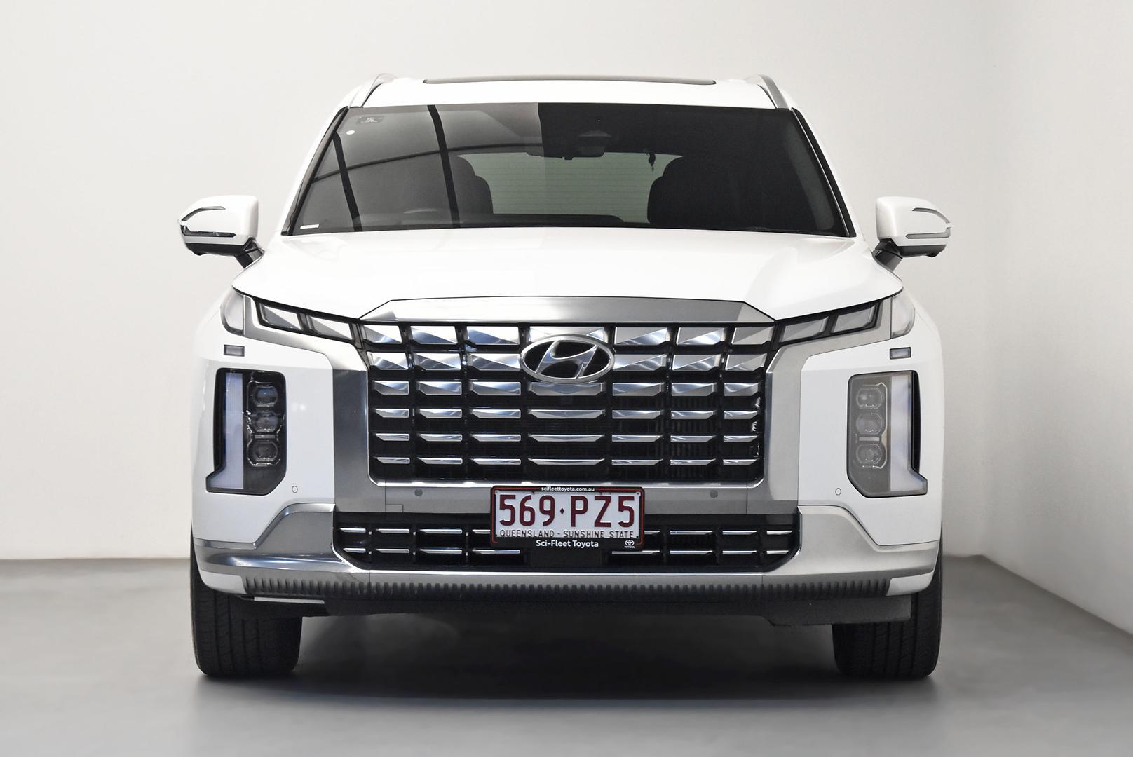 2023 Hyundai Palisade Calligraphy in White